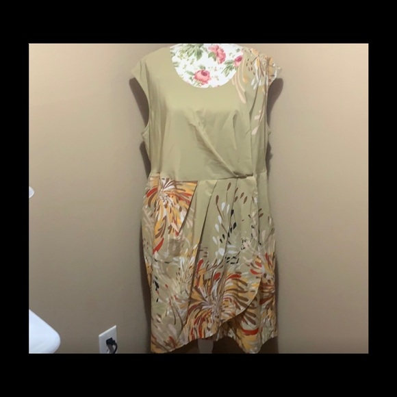 Lane Bryant Size 20 dress NWT - Picture 2 of 3